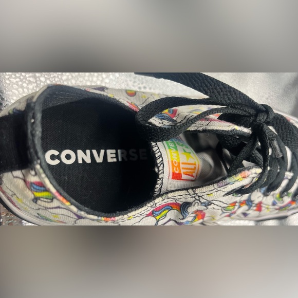 Converse Black and White Low-Top Sneakers - Picture 12 of 13